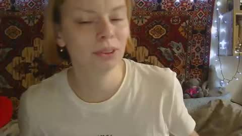 Snapshot of miss_elistia_ chatting on 29, 5, 2026 Elis online show from 29, 5, 2026