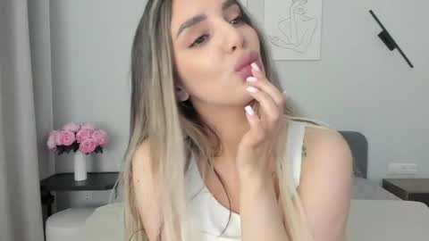 Emily online show from 29, 4, 2026