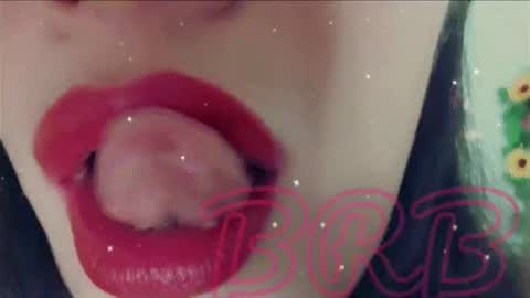 Snapshot of miss_evoleth2 chatting on 12, 12, 2024 Miss Evoleth online show from 12, 12, 2024