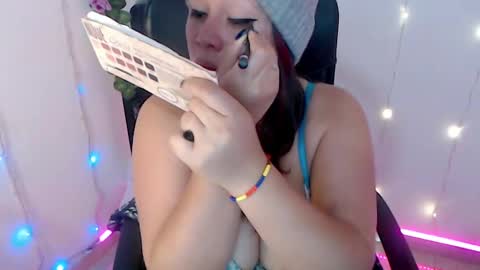 Snapshot of miss_evoleth2 chatting on 23, 1, 2025 Miss Evoleth online show from 23, 1, 2025