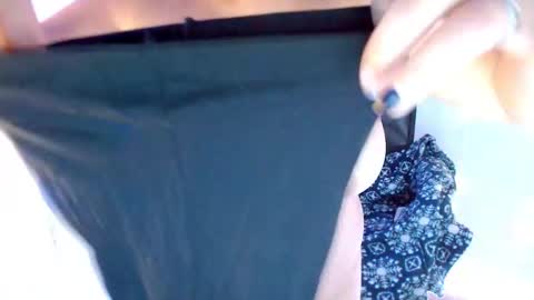 Snapshot of miss_evoleth2 chatting on 28, 1, 2025 Miss Evoleth online show from 28, 1, 2025
