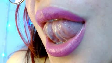 Snapshot of miss_evoleth2 chatting on 28, 1, 2025 Miss Evoleth online show from 28, 1, 2025