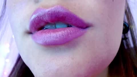 Snapshot of miss_evoleth2 chatting on 14, 2, 2025 Miss Evoleth online show from 14, 2, 2025