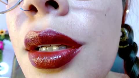 Snapshot of miss_evoleth2 chatting on 25, 2, 2025 Miss Evoleth online show from 25, 2, 2025