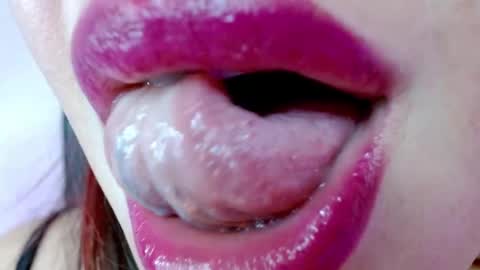 Snapshot of miss_evoleth2 chatting on 28, 2, 2025 Miss Evoleth online show from 28, 2, 2025