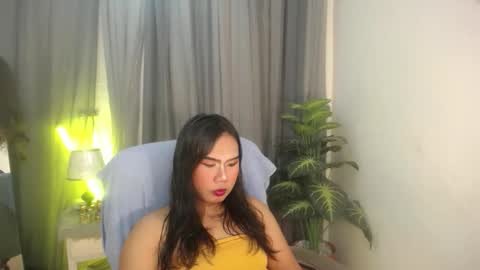 Snapshot of miss_fhakarat chatting on 10, 11, 2025 miss_fhakarat online show from 10, 11, 2025