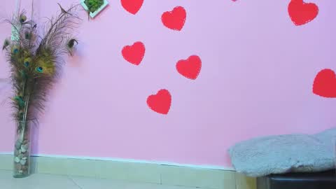 Snapshot of miss_flora chatting on 16, 2, 2025 Monica Patricia online show from 16, 2, 2025