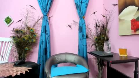 Snapshot of miss_flora chatting on 29, 9, 2025 Monica Patricia online show from 29, 9, 2025