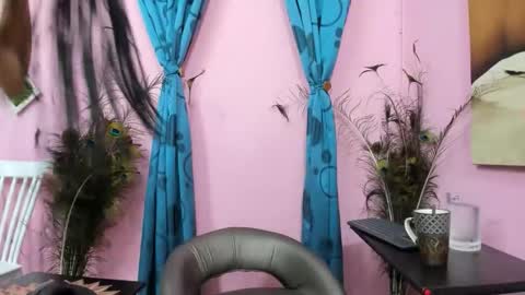 Snapshot of miss_flora chatting on 1, 10, 2025 Monica Patricia online show from 1, 10, 2025