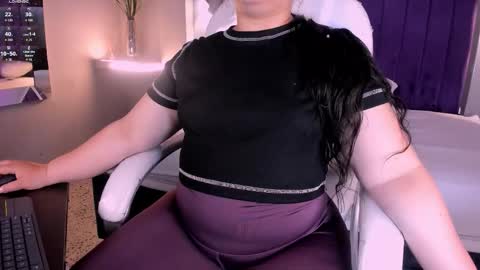 Snapshot of miss_francheska chatting on 2, 3, 2026 Francheska online show from 2, 3, 2026