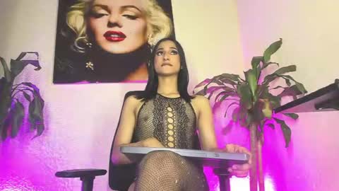 Snapshot of miss_isa19 chatting on 15, 6, 2026 miss_isa19 online show from 15, 6, 2026
