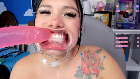 Keisi online show from 11, 2, 2025