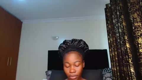 Snapshot of miss_kiarrafit chatting on 8, 3, 2025 Miss Kiarrafit online show from 8, 3, 2025