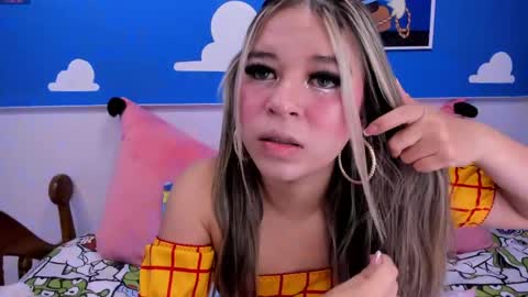 Snapshot of miss_lucyla chatting on 6, 5, 2026 miss_lucyla online show from 6, 5, 2026