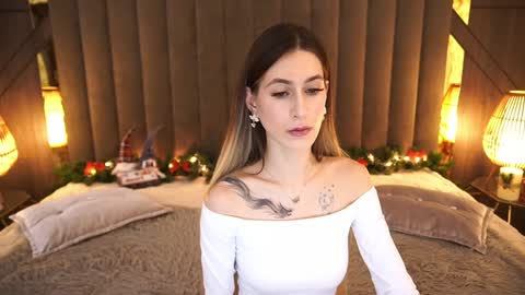   online show from 28, 12, 2024