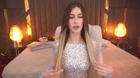   online show from 8, 1, 2025