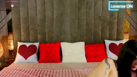   online show from 13, 3, 2026