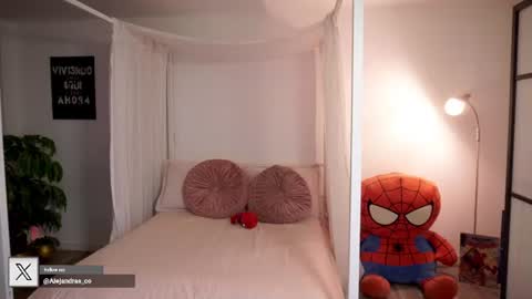 Snapshot of miss_meii chatting on 12, 6, 2026 Alejandra online show from 12, 6, 2026