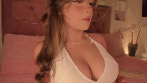 Snapshot of miss_melisaa chatting on 6, 2, 2025 Melissa online show from 6, 2, 2025