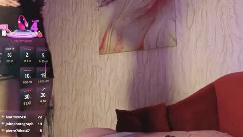 Olivia online show from 27, 3, 2026