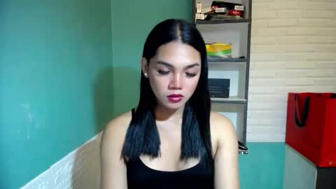 Snapshot of miss_precious_xx chatting on 5, 5, 2026 Precious online show from 5, 5, 2026