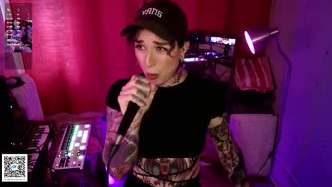 Raven online show from 16, 12, 2025