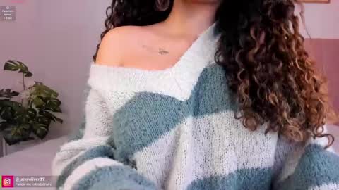 Amy Olivera online show from 25, 2, 2025