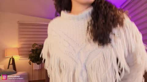 Amy Olivera online show from 18, 3, 2026