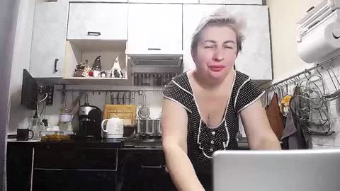 miss_tasha_kom online show from 5, 1, 2025