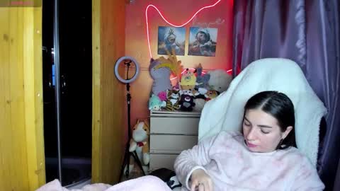 Snapshot of miss_tasy chatting on 2, 3, 2026 Melanie January 15th is my birthday there will be an interesting show online show from 2, 3, 2026