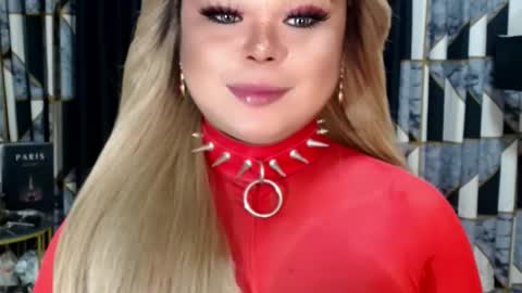 Tyra Davenport online show from 24, 10, 2025