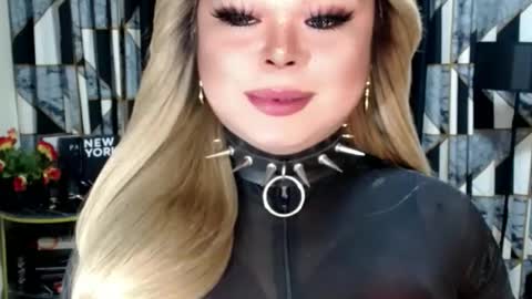 Tyra Davenport online show from 2, 11, 2025