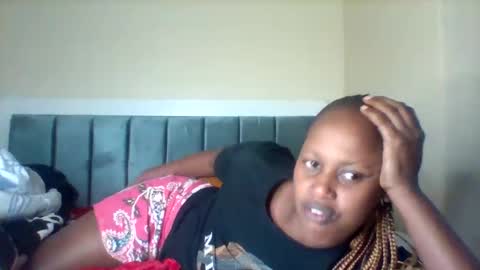 Snapshot of miss_vall chatting on 14, 1, 2026 miss_vall online show from 14, 1, 2026