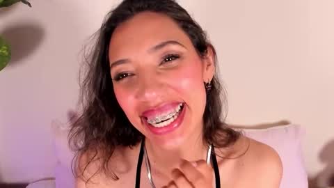 Miss Veronica online show from 11, 3, 2026