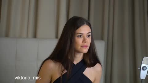 Snapshot of miss_viktoria chatting on 25, 2, 2025 Miss Victoria online show from 25, 2, 2025