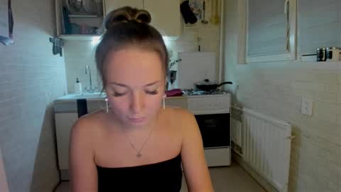 miss_you20 online show from 24, 10, 2025