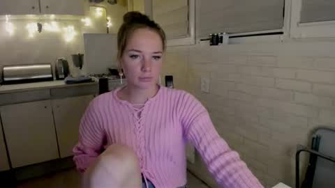 miss_you20 online show from 28, 10, 2025