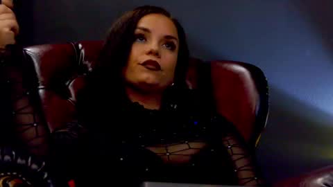 AliceReign online show from 16, 4, 2026