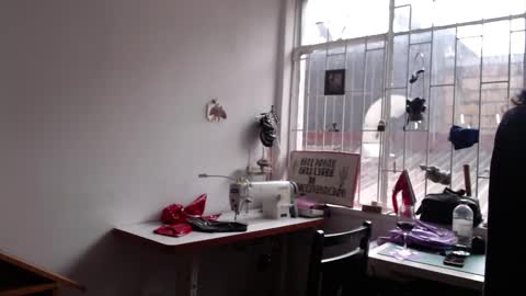 Anarkitten  online show from 14, 2, 2025