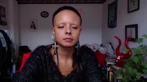 Anarkitten  online show from 21, 2, 2025