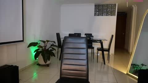 missara_ online show from 13, 4, 2026