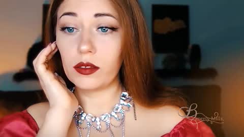 The divine Beverly online show from 13, 10, 2025