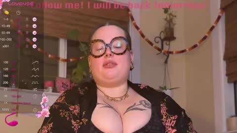 Miss Bika online show from 18, 12, 2024