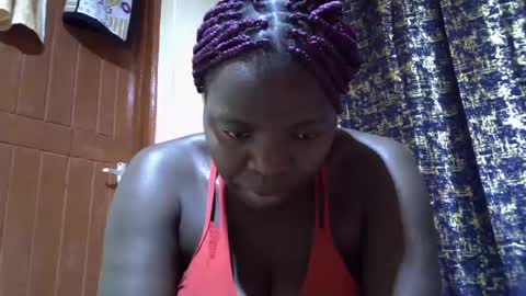 misscandy352_ online show from 19, 7, 2026
