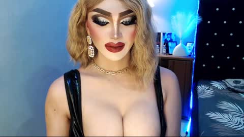 PRIESTESS CHANNEL online show from 12, 1, 2025