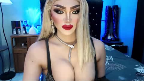 PRIESTESS CHANNEL online show from 19, 1, 2025