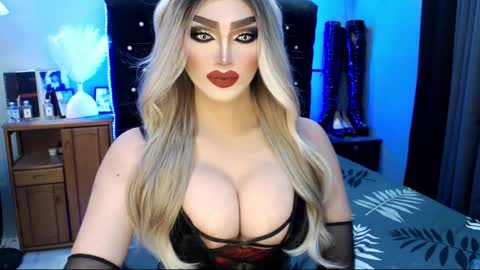 PRIESTESS CHANNEL online show from 1, 2, 2025