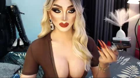 PRIESTESS CHANNEL online show from 2, 3, 2025