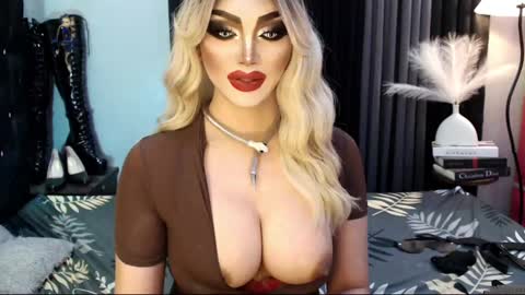 PRIESTESS CHANNEL online show from 7, 3, 2025