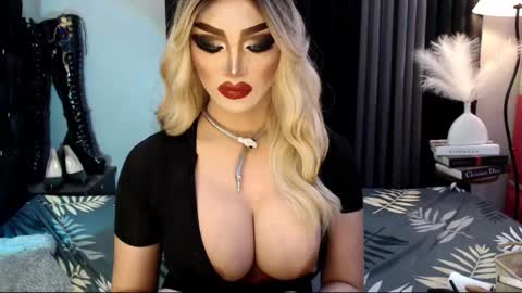 PRIESTESS CHANNEL online show from 9, 3, 2025